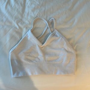 alo sports bra
